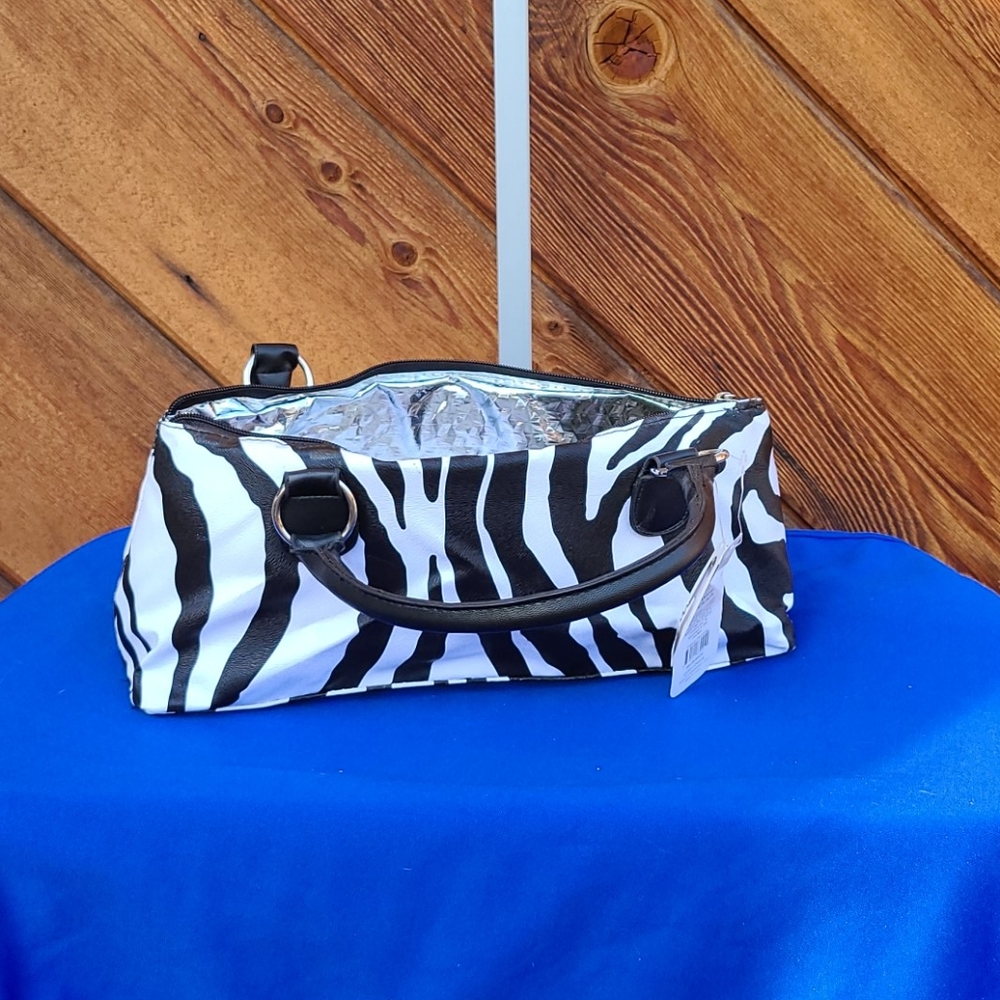 Insulated Wine Bottle clutch